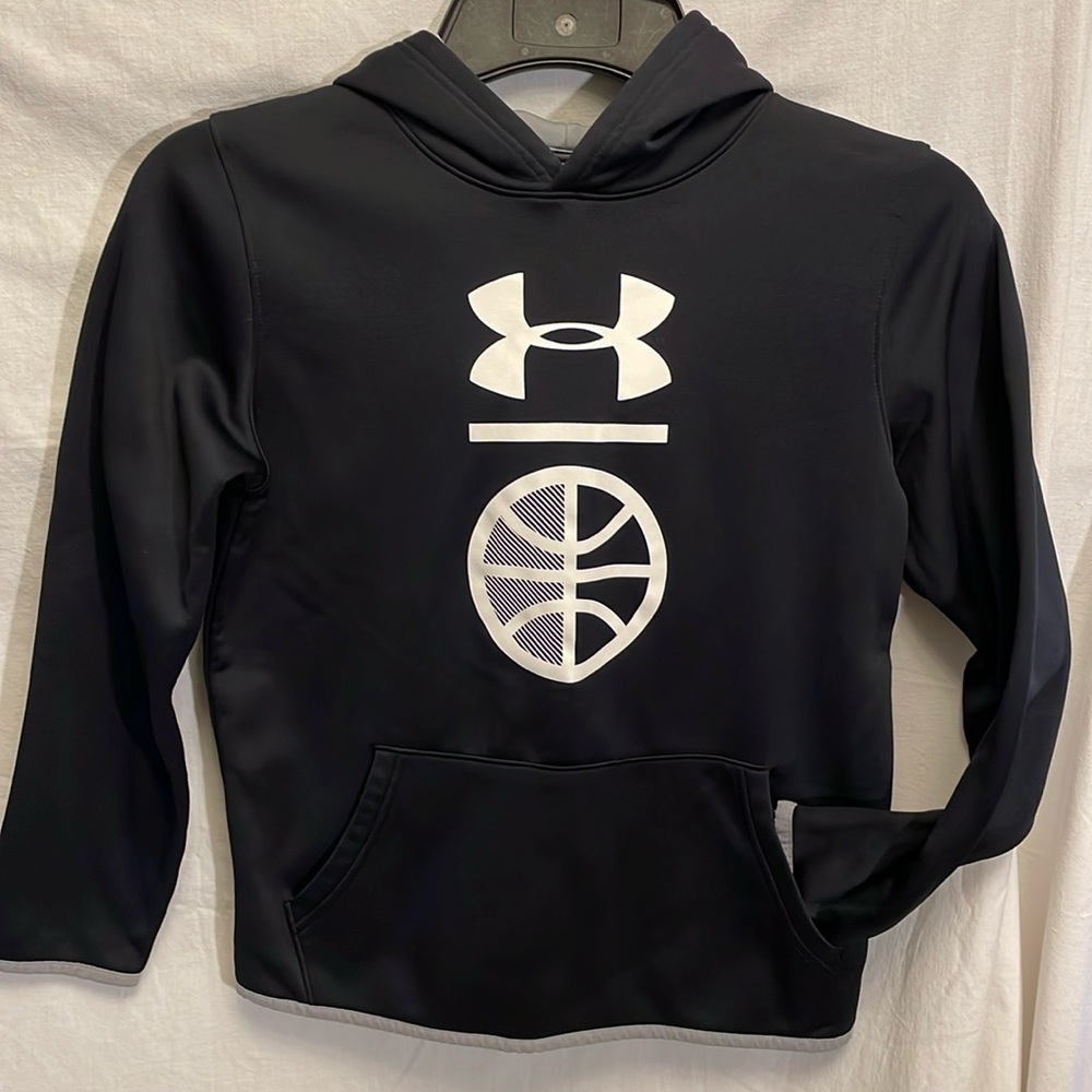 Under Armour Youth L Black Basketball Hoodie
